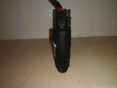 Volvo 1S71-17K624-FE / 1S7117K624FE V70 II (SW) 2002 Pompe lave-glace - Image 1