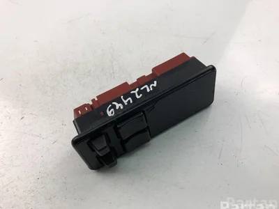 Volvo 038386 940 II (944) 1995 Bouton de lève-vitre - Image 1