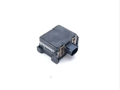 Aston Martin A0009055211, 0203302447 DBX 2021 Sterownik automatycznego utrzymywania dystansu i radar - Obraz 1