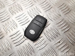 Toyota B55 Yaris Cross XP210 2025 Klucz