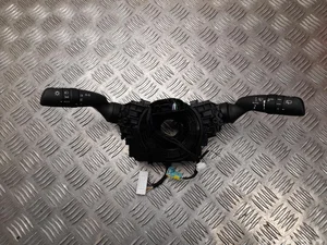 Toyota 89245-02160 / 8924502160 Yaris P210 2024 Multi-switch colonne de direction