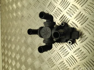 Audi 4KE963375H Q8 e-tron 2021 Pompe à eau supplémentaire