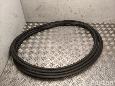 Gebrauchtes Original Tesla 1497681, 149768100B Model Y (5YJY) 2025 Dichtung, Koffer-/Laderaumklappe - Bild 1