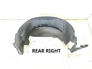 Chevrolet CORVETTE (C6) 2005 Doublure d'aile Right Rear