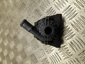 Audi 4KE121601 Q8 e-tron 2023 Pompe à eau supplémentaire