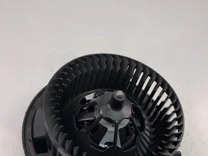 Volkswagen 3Q1819021A PASSAT (3G2) 2018 Ventilateur / Souffleur