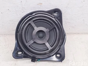 Mercedes-Benz A2058201502 C-CLASS (W205) 2015 Tieftonlautsprecher