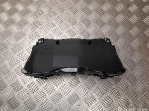 Toyota 83800-F5D71 / 83800F5D71 Yaris Cross XP210 2025 Tableau de bord mph