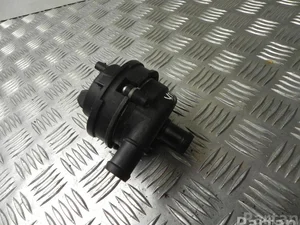 Jaguar J9D3-18D475-AA / J9D318D475AA I-PACE 2019 Pompe à eau supplémentaire