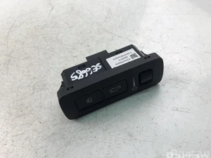 Volvo 31376509 XC90 II 2017 Mygtukas, bagažinės dangčio