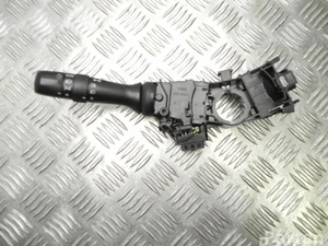 Toyota 42111-17F534 / 4211117F534 PRIUS (_W3_) 2010 Levier /interrupteur de lumière courte longue