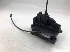 Renault 825020033R SCÉNIC III (JZ0/1_) 2011 Serrure de porte