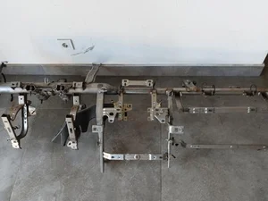 RAM 1500 CLASSIC Crew Cab Pickup (DS) 2020 Halter für Schalttafel