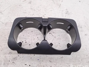 Mercedes-Benz A2056800691 C-CLASS (W205) 2015 Porte-gobelet