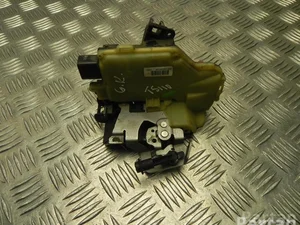 Audi 8E0 839 015 D / 8E0839015D A4 (8E2, B6) 2003 Serrure de porte Left Rear