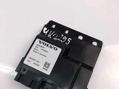 Volvo 32256098 V60 2020 control unit - Image 1