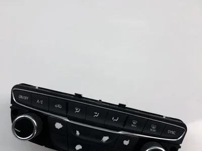 Opel 39018789 ASTRA K 2019 Contrôle automatique de la climatisation - Image 1