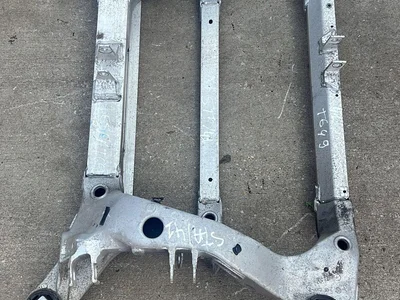 Tesla 745CAV-2 / 745CAV2 MODEL S 2015 traverser - Image 1