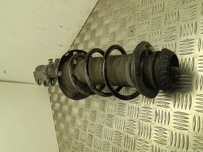 Toyota 48520-0D530 / 485200D530 Yaris Cross XP210 2022 kit amortisseur Left Front - Image 1
