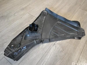 BMW 51716987601, 586509, 58650910 7 (F01, F02, F03, F04) 2015 Garniture de capot d'essuie glace