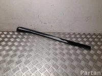 Mercedes-Benz A 253 690 60 00 / A2536906000 GLC (X253) 2016 Other trim detail