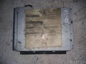 Volvo 31344930 V60 2011 Radio z odtwarzaczem CD