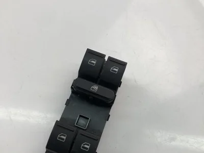 Seat 1K4959857A ALTEA (5P1) 2008 Bouton de lève-vitre - Image 1