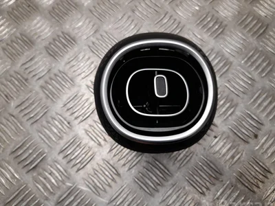 Mercedes-Benz A 206 830 31 01 / A2068303101 C-Class estate (S206) 2022 Évent Right Front - Image 1