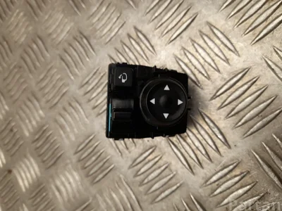 Hyundai 93530N72004X Tucson (NX4) 2023 Bouton de miroir électrique - Image 1