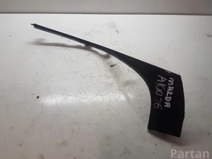 Mazda GS8S-55321 / GS8S55321 6 Saloon (GH) 2010 Garniture de panneau latéral