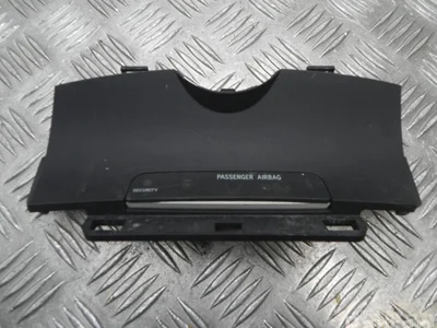 Toyota 85613A0 VERSO (_R2_) 2011 Cadre - Image 1