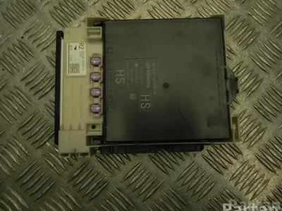 Toyota 89221-42380 / 8922142380 RAV 4 V 2020 Unité de commande centrale pour système de confort - Image 1