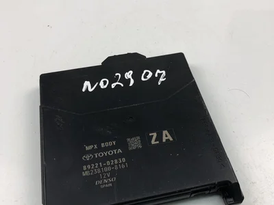 Toyota 89221-02830 / 8922102830 COROLLA ( E210) Sedan 2020 Aparato de mando - Imagen 1