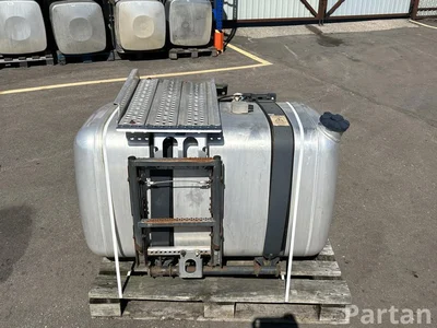Mercedes-Benz Trucks A9604703603, A0095428218, A0175422017 ACTROS MP4 / MP5 2019 Fuel tank 450L - Image 1