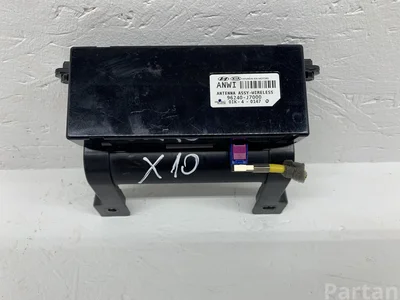 Kia 96240-J7000,  96240J7000 / 96240J7000, 96240J7000 CEE'D (CD) 2020 Amplificateur d'antenne - Image 1