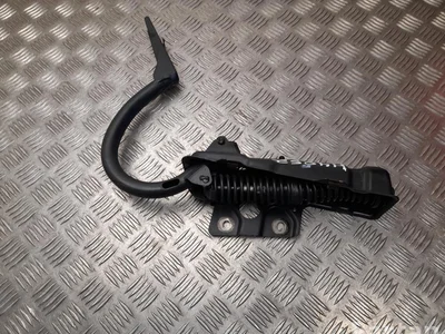 Mercedes-Benz S-Class W126 1983 Charnières du couvercle du coffre - Image 1