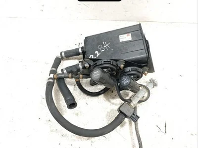 Aston Martin F5RX-9D653-EB, F5RX-9D655-AAI, RX-9D655-AAI, LJA1515AA / F5RX9D653EB, F5RX9D655AAI, RX9D655AAI, LJA1515AA DB7 Vantage 2002 Aktivkohlebehälter - Bild 1