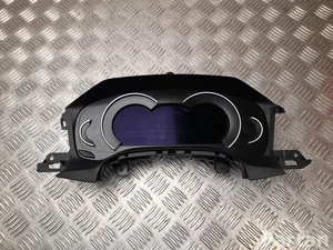 BMW 9 392 558, 9 826 832 / 9392558, 9826832 3 (G21) 2019 Deska rozdzielcza km/h Automatyczna skrzynia biegów