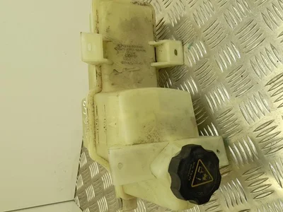 Tesla 1032227-00-A / 103222700A MODEL S 2015 Réservoir d'eau de nettoyage - Image 1