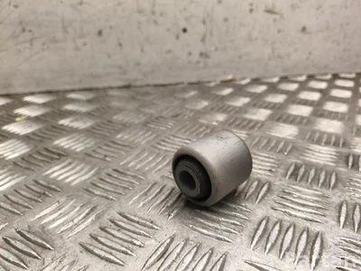 BMW 3325201, 31106771897 X5 (F15, F85) 2018 guminė atrama(sailenblokas) - Nuotrauka 1