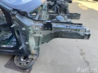 Jaguar F-PACE (X761) 2017 ćwiartka samochodowa z przodu po prawej