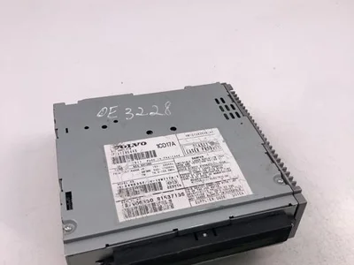 Volvo 31285448 C30 2010 Radio CD - Imagen 1