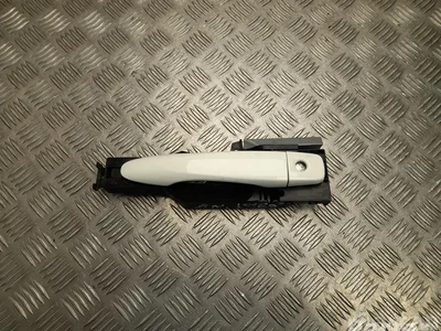 Nissan 8061121133 QASHQAI II (J11, J11_) 2015 Poignée de porte Left Front - Image 1