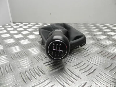 Audi Q5 Q5 (8R) 2012 Couvercle de levier de vitesses - Image 1