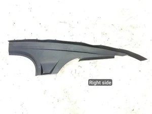 Porsche 9J1863042, 9J1863042B Taycan 2021 Otro detalle de acabado