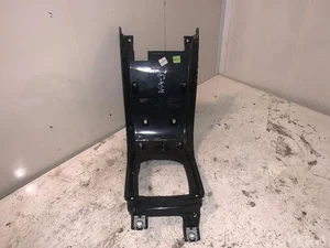 Volvo 8623064 V50 (MW) 2008 Support pour console centrale