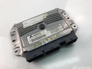 Renault 8200509552; 8200509516 / 8200509552, 8200509516 MEGANE II (BM0/1_, CM0/1_) 2009 Unidad de control del motor