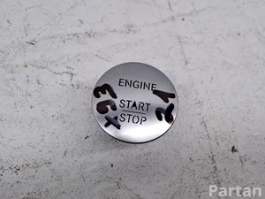 Mercedes-Benz A2215450714 KLASA C (W205) 2015 Przycisk start-stop