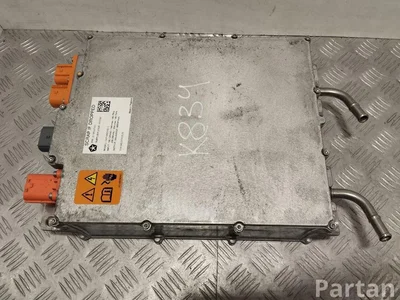 Chrysler 05185047AC Pacifica 2018 Inwerter z przetwornicą - Obraz 1