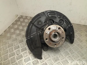 Opel Grandland 2025 Obudowa łożyska koła z przodu po prawej